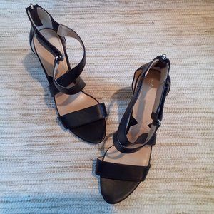 ADRIENNE VITTADINI ~ GADIN HEELS~ 8.5